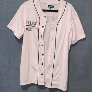 Men’s pink jersey